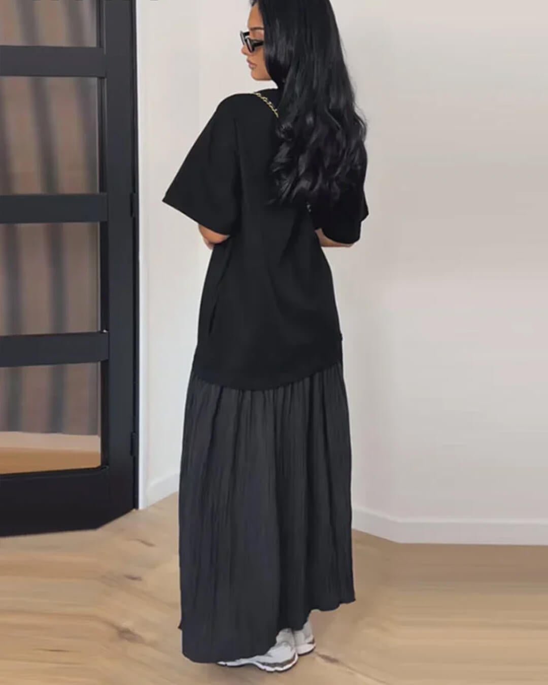 Lässiges Midikleid mit Plissee und Patchwork
