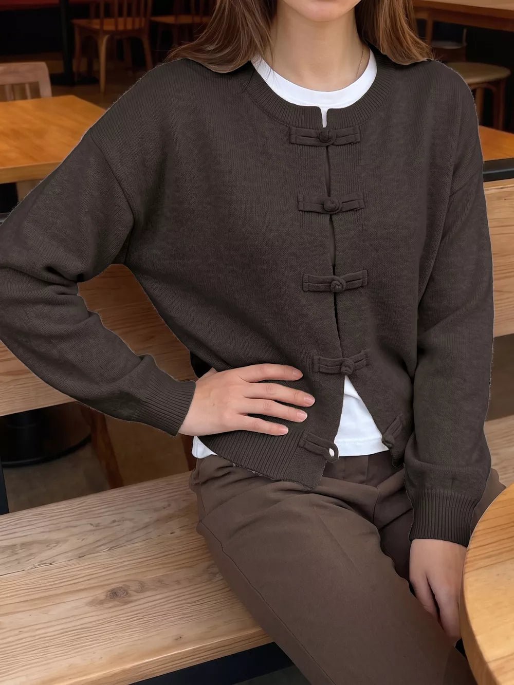OLANE Classic Frog Knots Knitted Cardigan BeigeSWomen's Sweaters & Cardigans