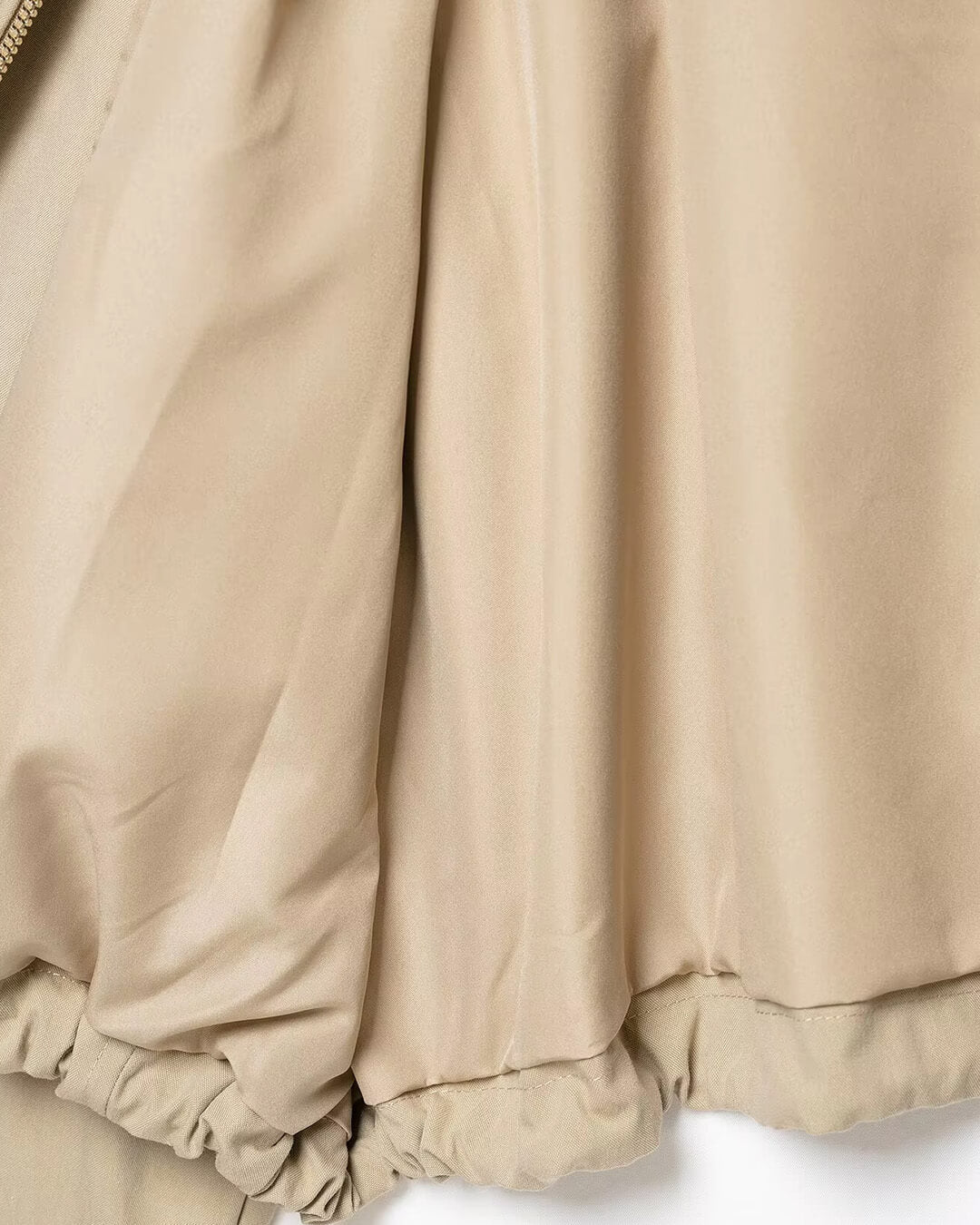 Jacke mit Kapuze und Kordelzug und Reißverschluss