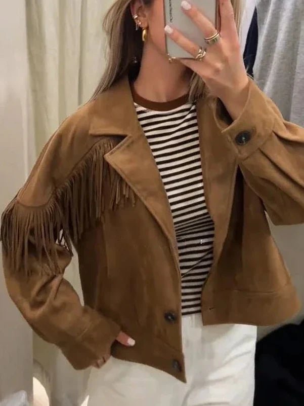 Kurze Jacke aus Wildlederimitat mit Revers