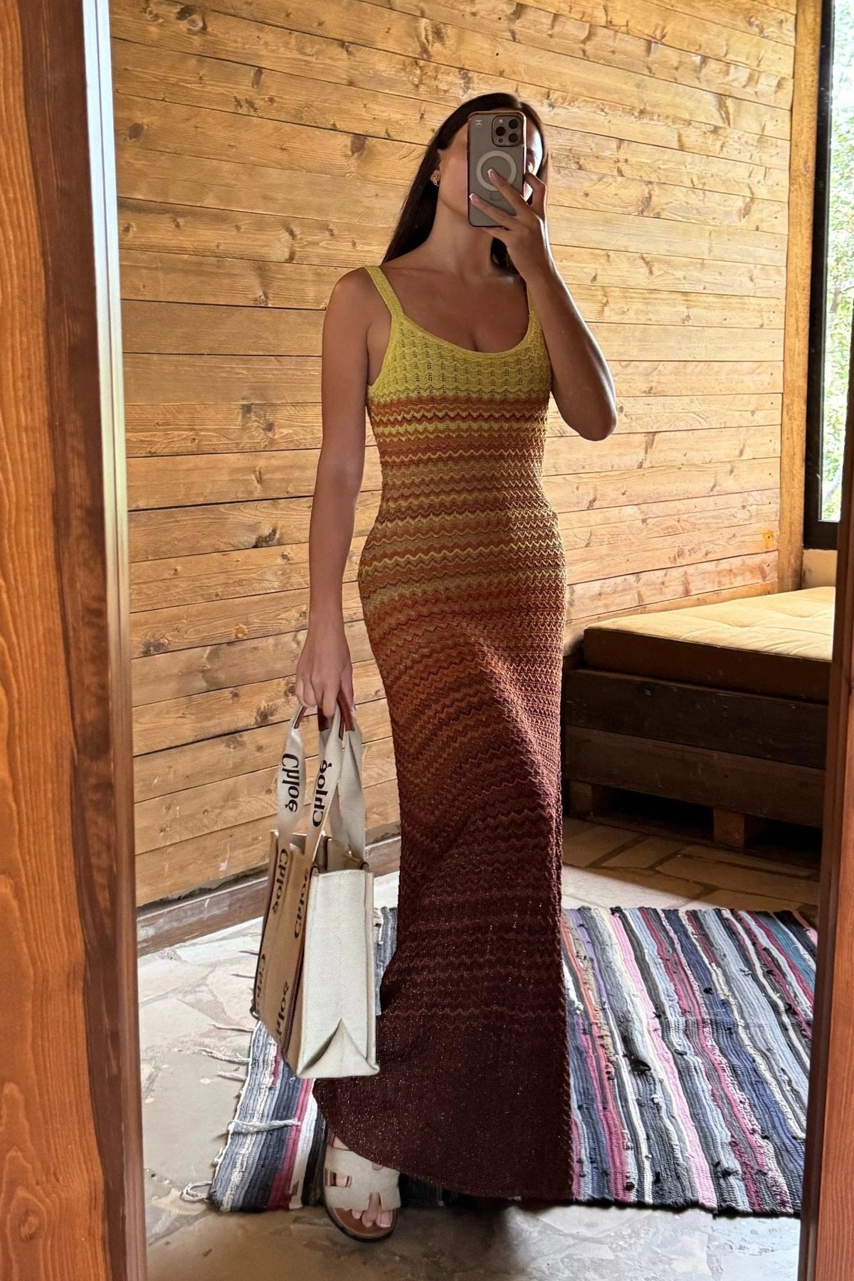 Häkelstrick-Maxikleid mit Farbverlauf