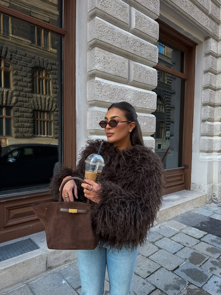OLANE Lara Faux Fur Coat BrownMWomen's Coats & Jackets
