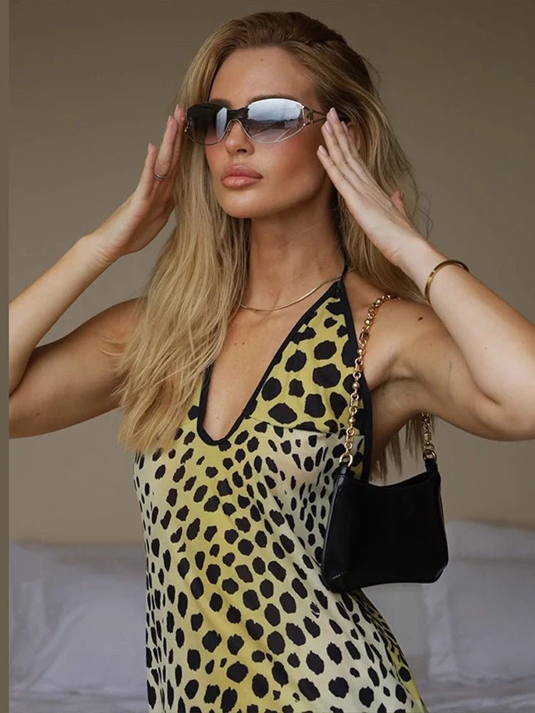 Layla – Rückenfreies Leopard-Print Neckholder Maxi-Kleid
