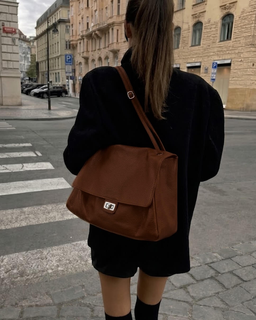 OLANE Leather Flap Maxi Shoulder Bag Brown32x9x22 cmWomen's Handbags