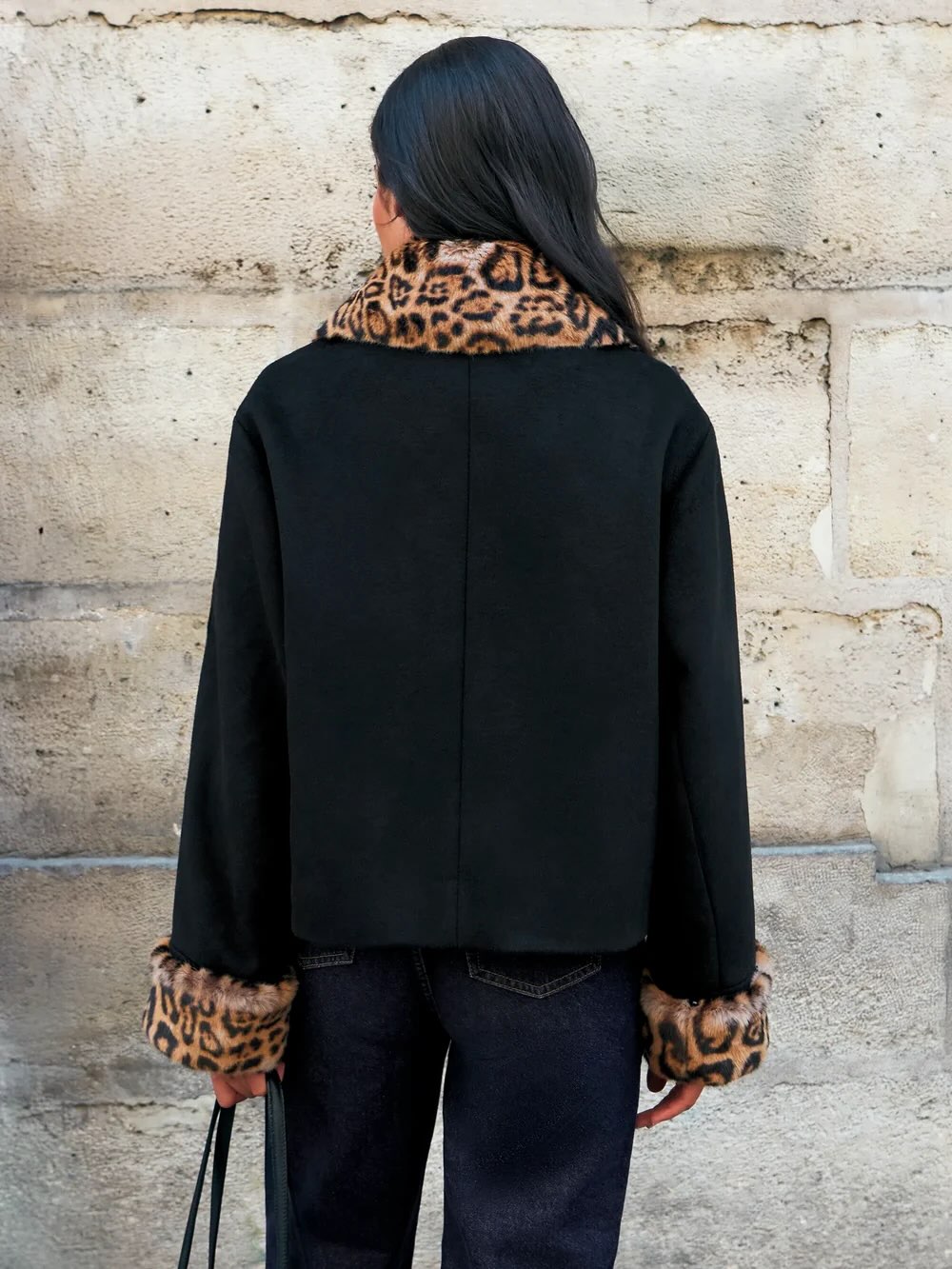 Leopardjacke mit Kunstfellbesatz und Knopfleiste