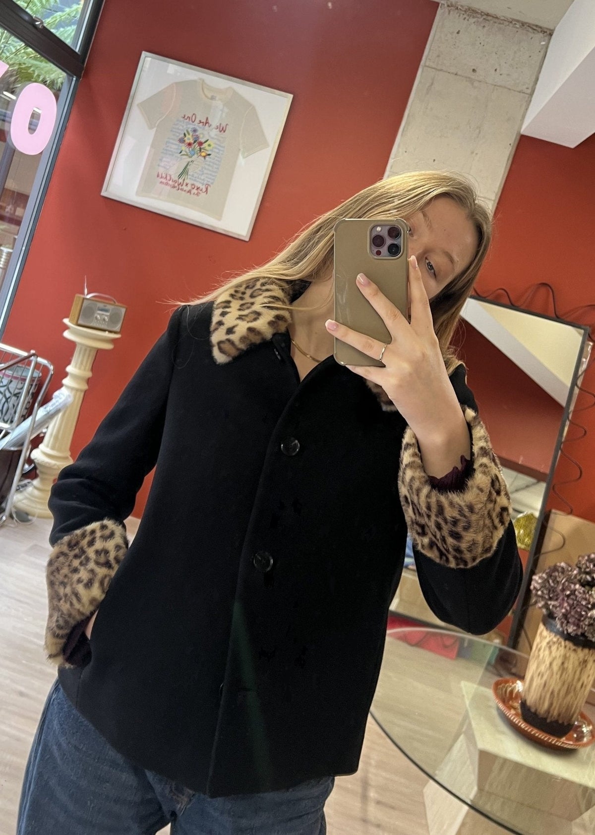 Leopardjacke mit Kunstfellbesatz und Knopfleiste