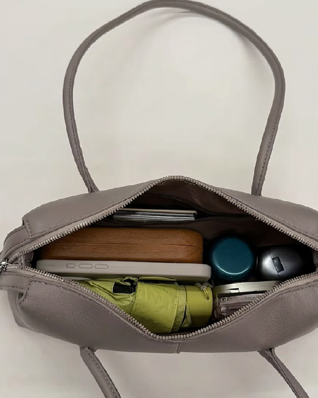 OLANE Vintage Cylindrical Leather Shoulder Bag Taupe-GreyWomen's Handbags
