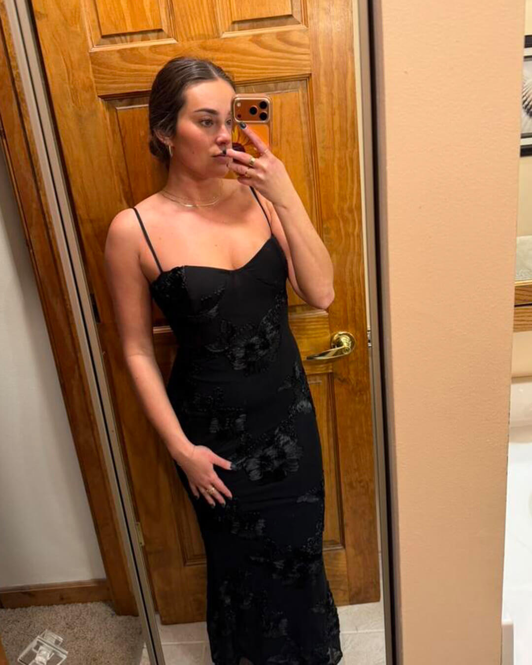 Julie Bodycon Applikation Rückenknoten Abendkleid