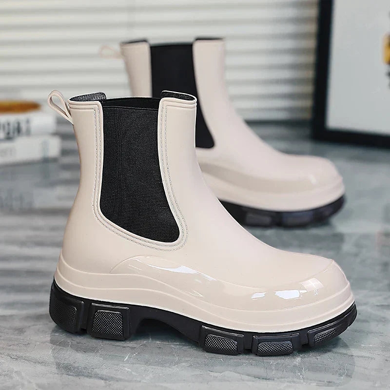 Chelsea Boots with Chunky Platform