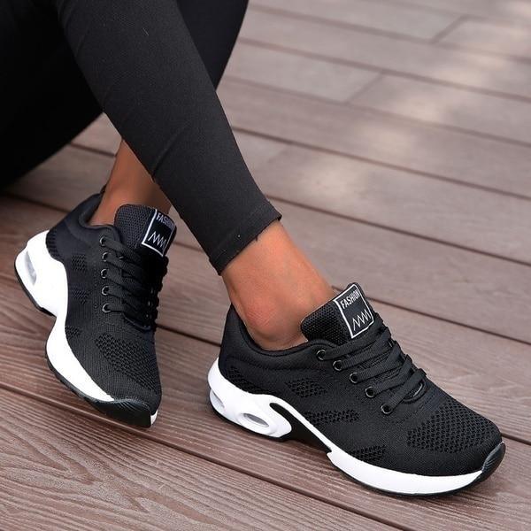 Leichte, gepolsterte Walking-Schuhe