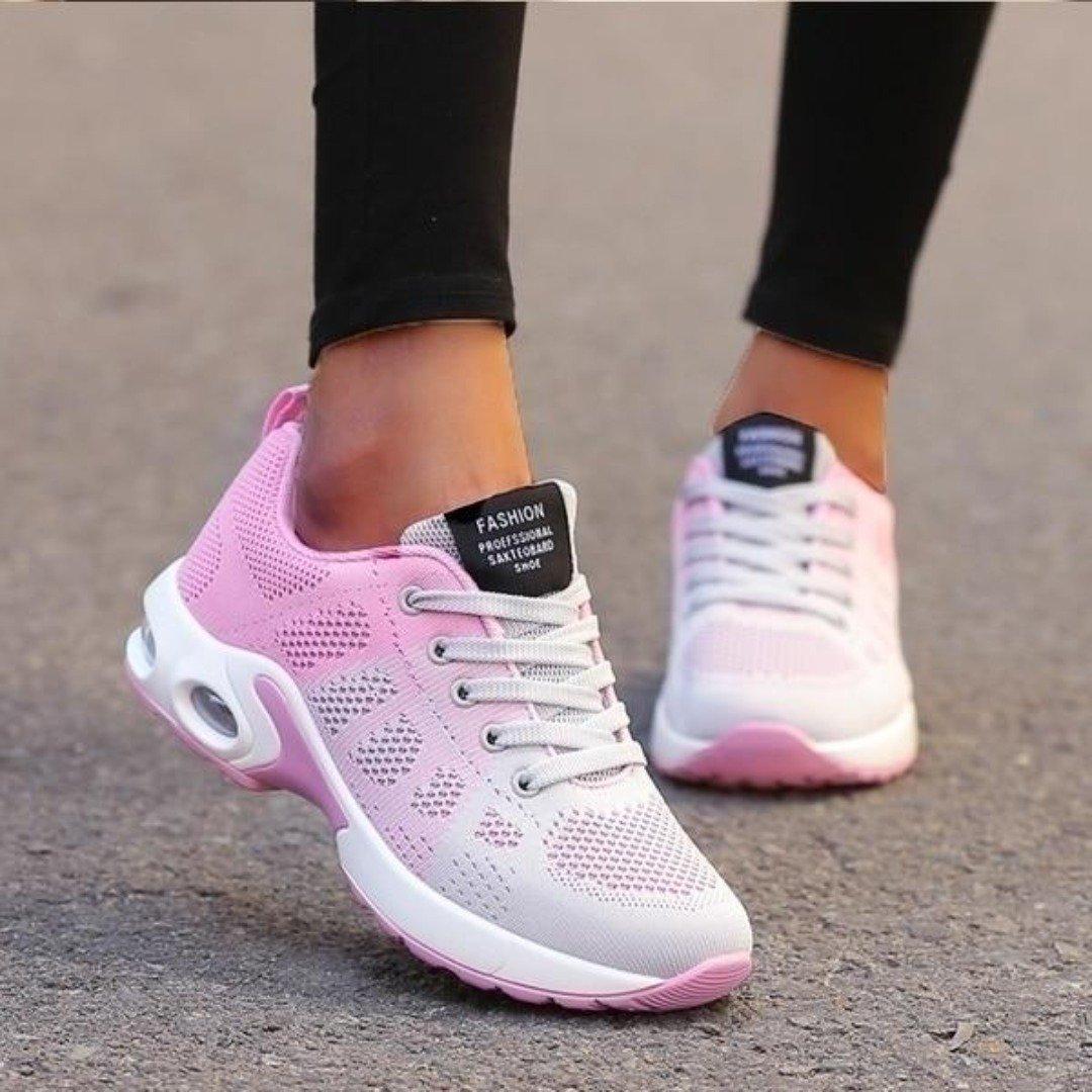 Leichte, gepolsterte Walking-Schuhe