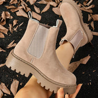 Ahliya – Wasserdichte Stiefel in Wildlederoptik