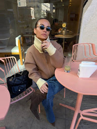 Cardigan in maglia casual con zip e dettagli a contrasto