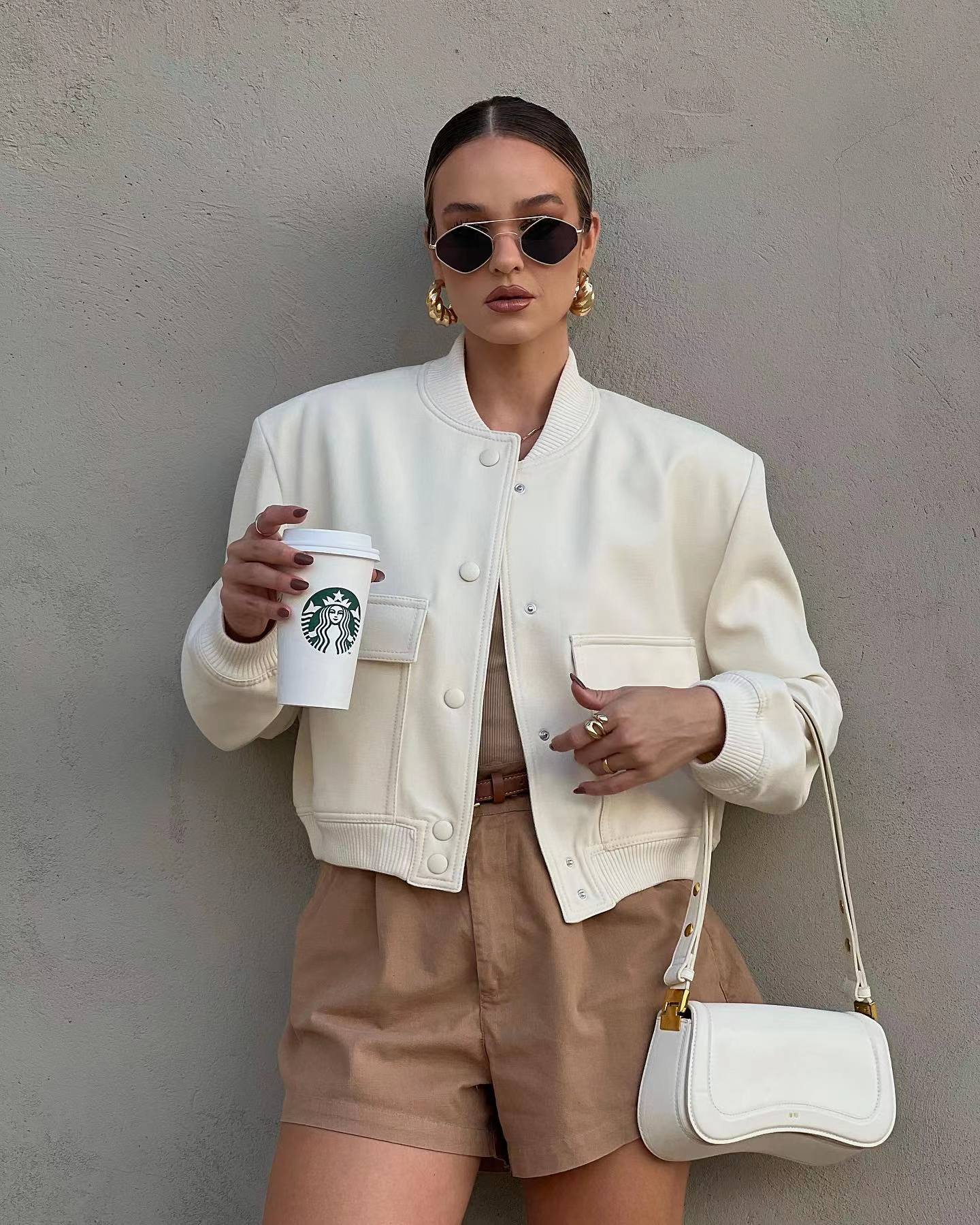 OLANE Cropped Ribbed Bomber Jacket OatmilkSWomen's Coats & Jackets