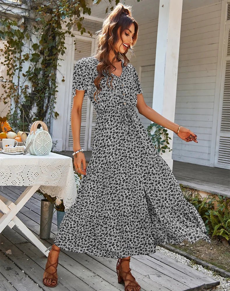 OLANE Ella Vintage Floral Maxi Dress BlackMDresses