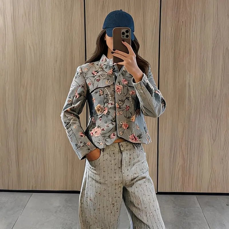 Kurze Vintage-Jacquardjacke mit Blumenmuster