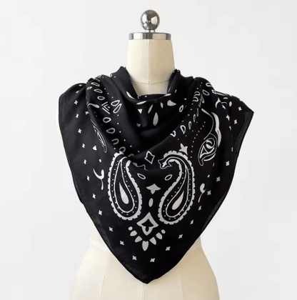OLANE Lightweight Paisley Knitted Bandana Scarf BlackOne sizeWomen's Accessories