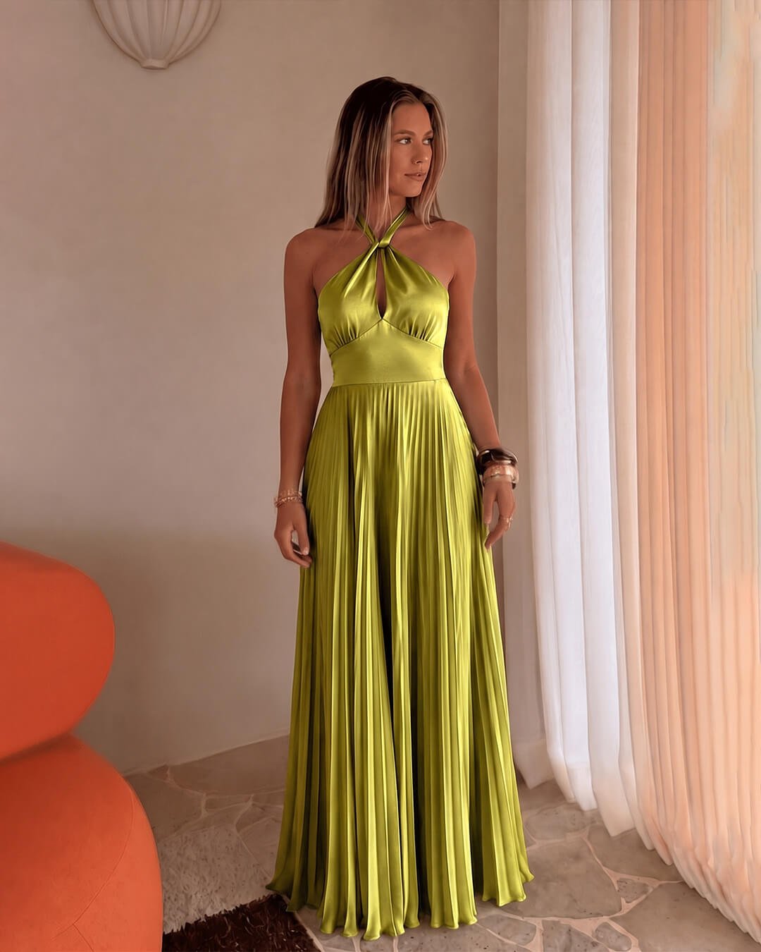 OLANE Lisa Halter Pleated Maxi Dress XSWomen's Dresses