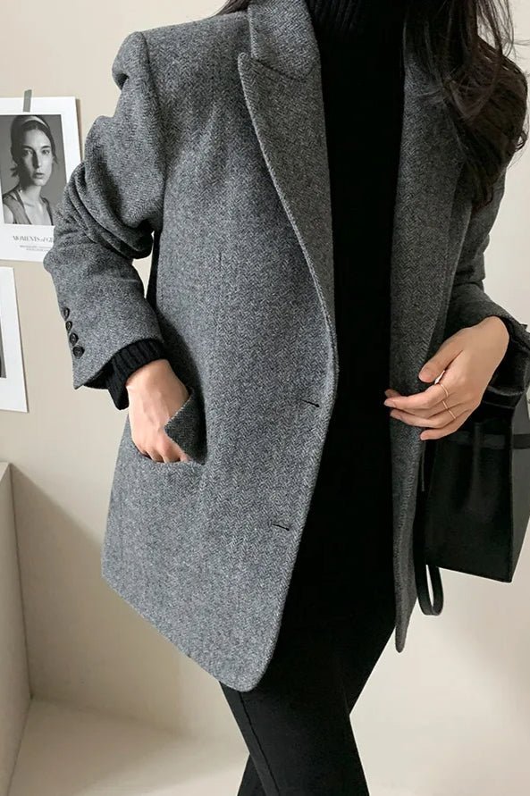 OLANE Relaxed-Fit Lapel Blazer GreyMWomen's Coats & Jackets