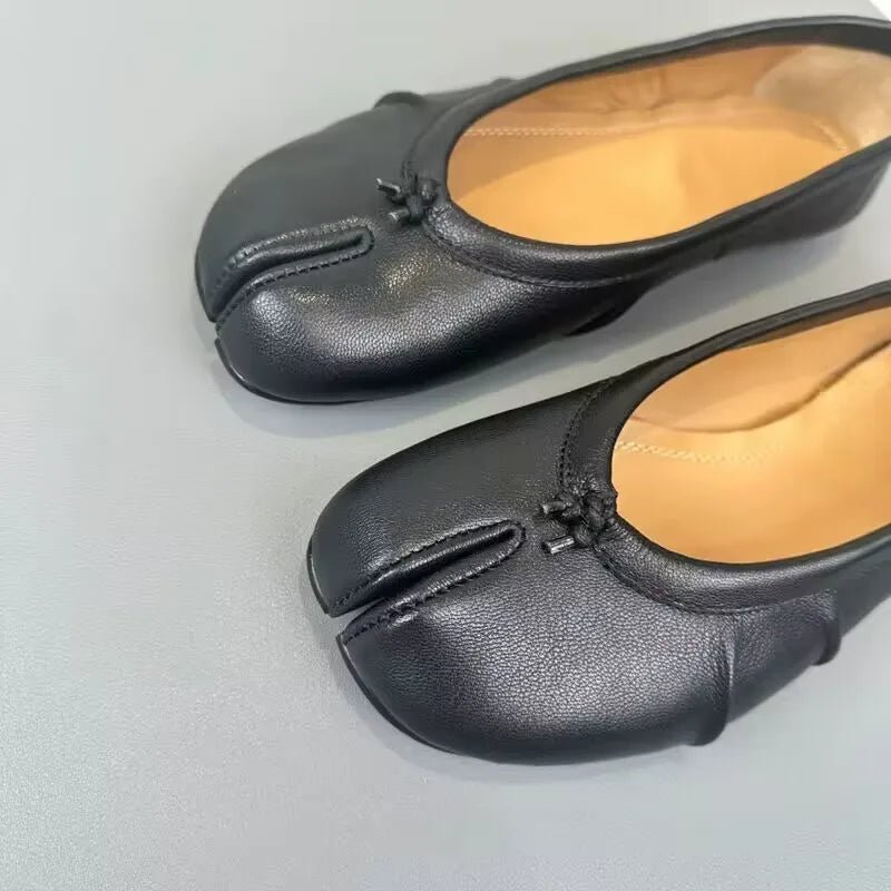 OLANE Slip-On Split-Toe Leather Mules Burgundy35Women's Shoes