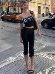 Audrey pantalon capri extensible noir