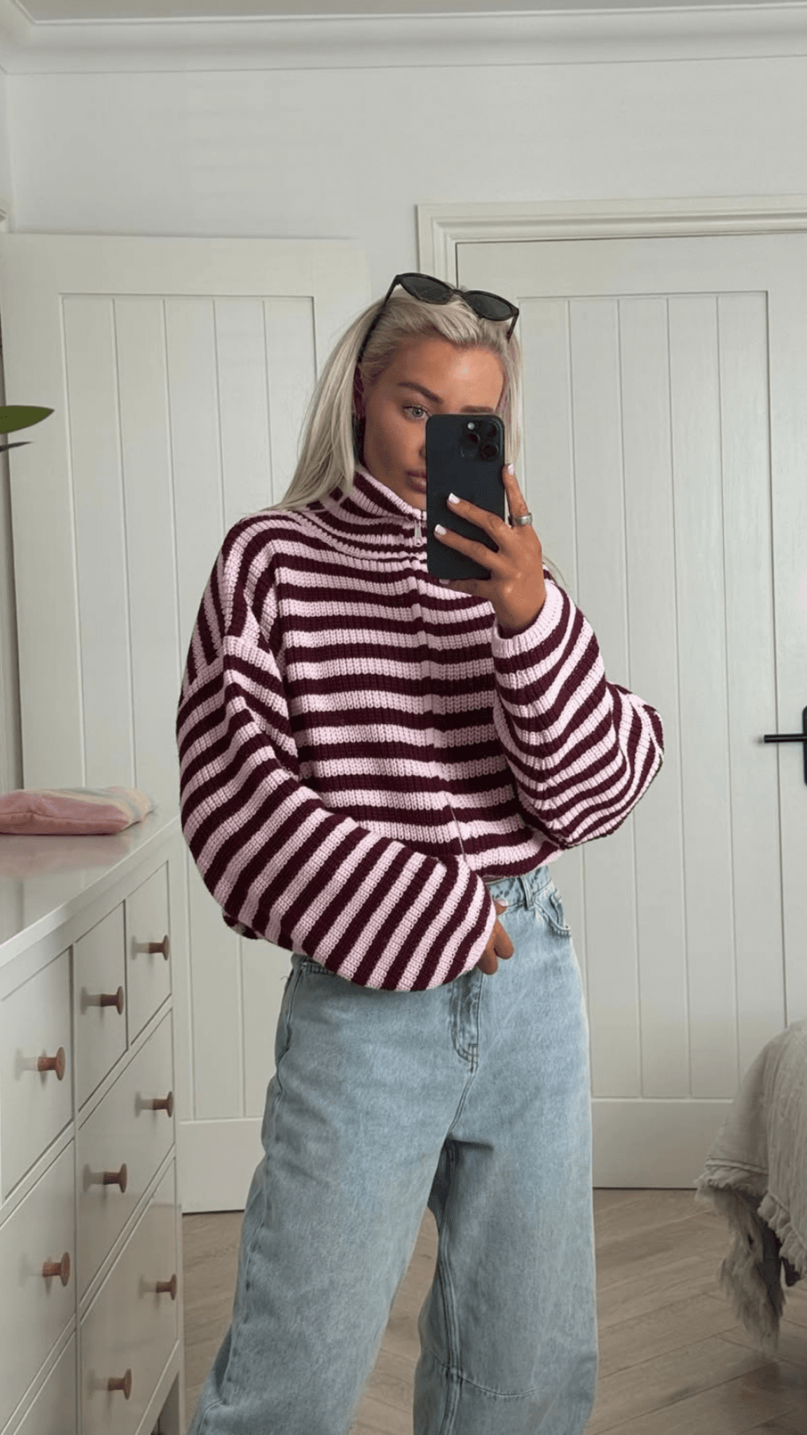 OLANE Striped High-Neck Knit Sweater PinkMWomen's Sweaters & Cardigans