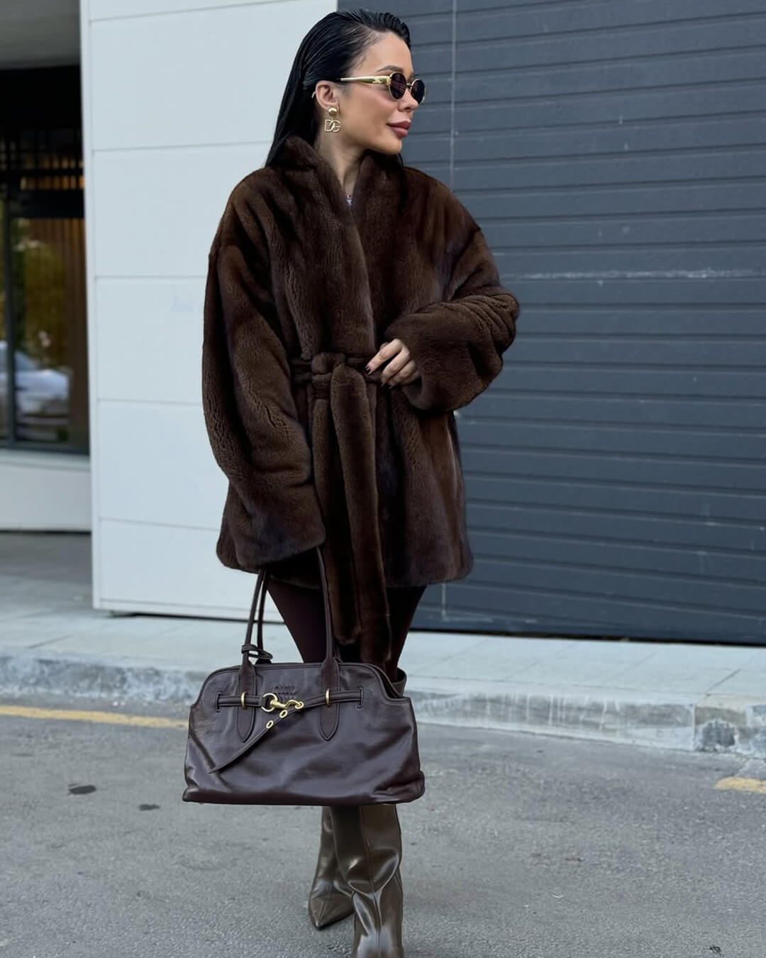 OLANE Stylish Belted Faux Fur Jacket MWomen's Coats & Jackets