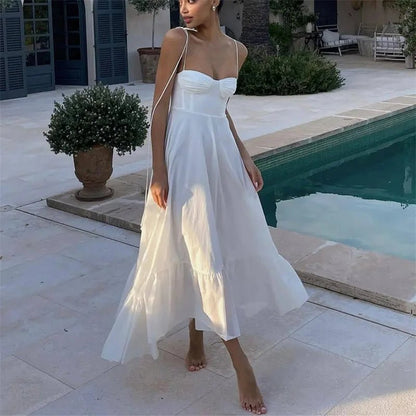 Robe midi fluide à taille haute et volants