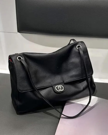 Elegant Buckle Flap Leather Shoulder Bag
