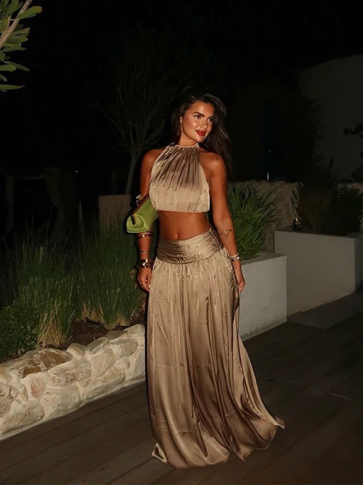 Top corto scollato allacciato Halter &amp; Gonna